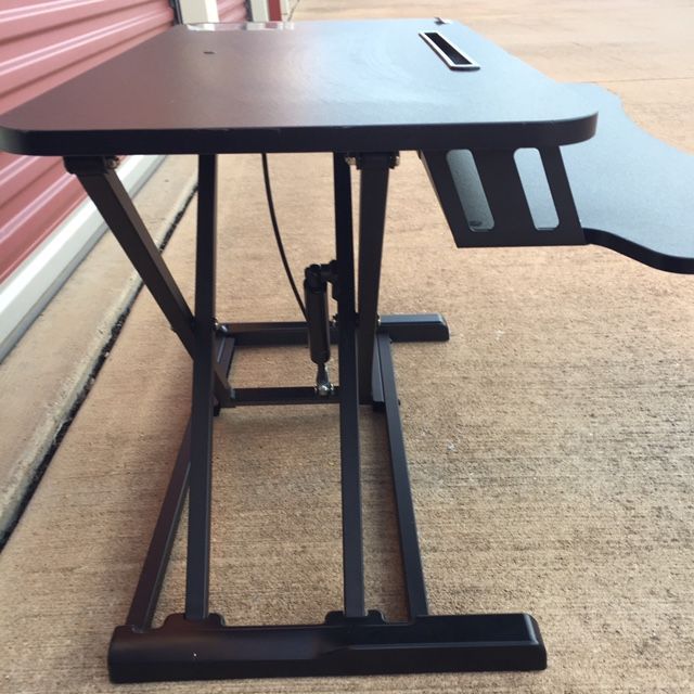 Adjustable Computer Work Station Desk