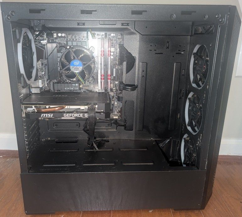 CyberPower Tower (GXIVR8060A10)