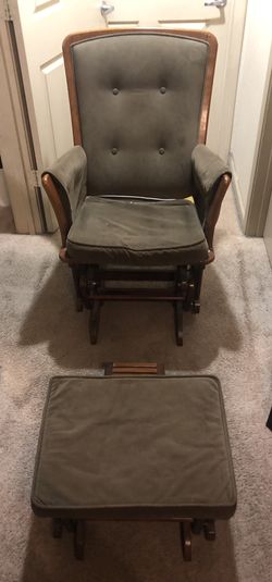 Rocking Chair With Ottoman