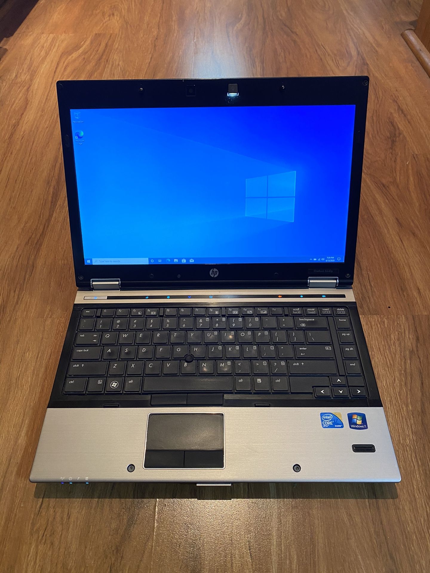 HP EliteBook 8440p core i7 8GB Ram 500GB Hard Drive 14.1 inch HD Screen Laptop with charger in Excellent Working condition!!!