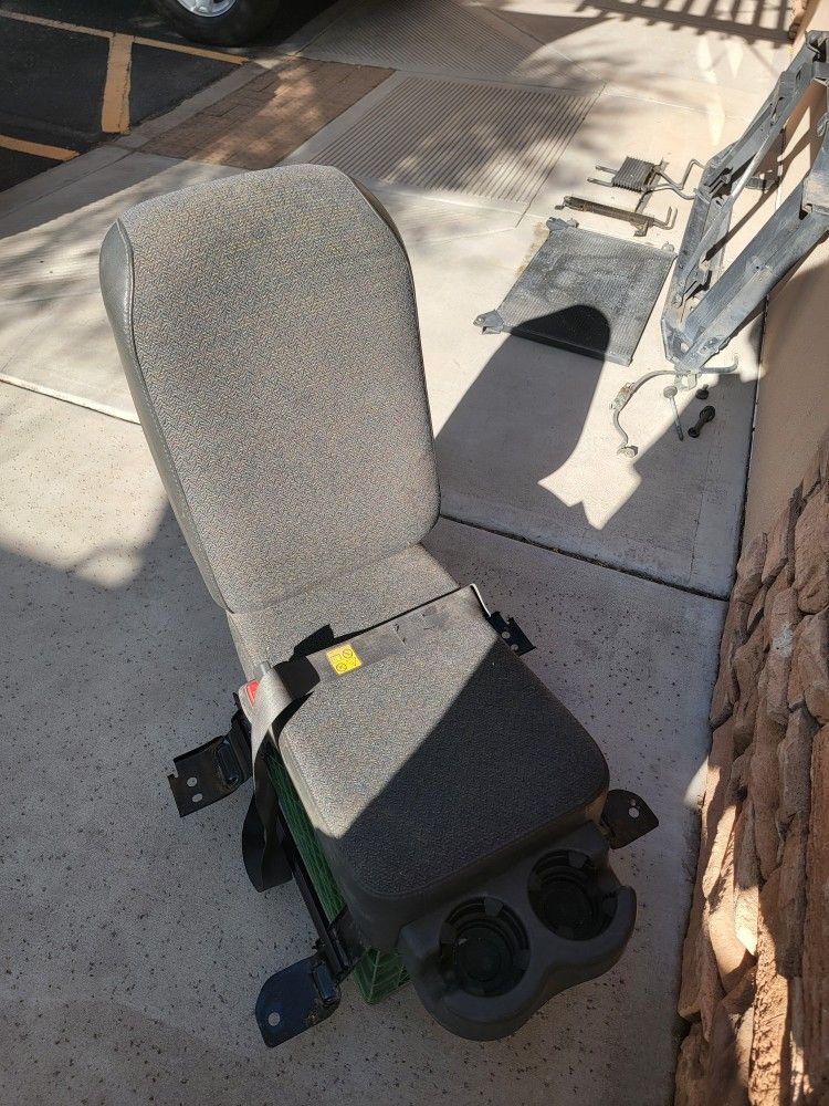 Chevy Center Seat
