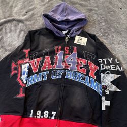 Valley Dreams Zip Up 