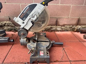 SEARS/CRAFTSMAN 10-inch Compound Miter Saw 3 HP.
