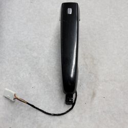 2020 Terrain Passenger Door Handle Black