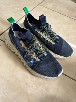 Nike Space Hippie Knit Sneakers