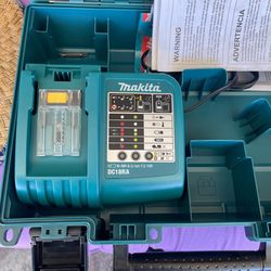 Makita charger