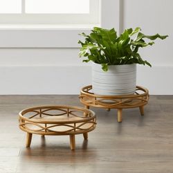 Round bamboo plant stand 
