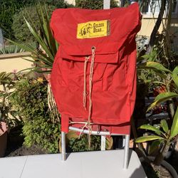 Vintage GOLDEN BEAR Aluminum Frame Hiking Bag