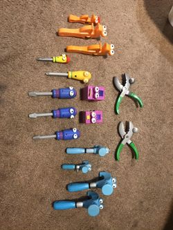 Handy manny play tools