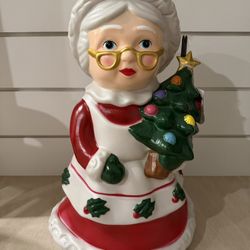24” - Lighted Blow Mold “MRS. CLAUS”
