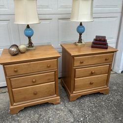Nice set Of Two Solid Wood Three Drawer Nightstands 