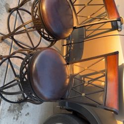 Bar Stool Set