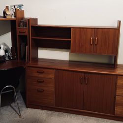 Office Furniture 