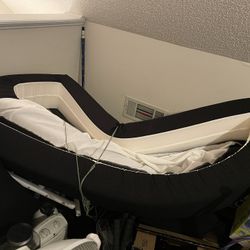 Cloud Bed Frame | Queen 