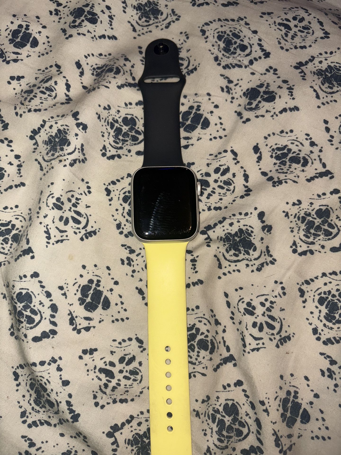 Apple Watch (44MM Series 4)