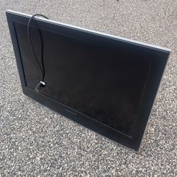 📺 ProScan 32LB30Q 32" LCD TV – Like New Condition