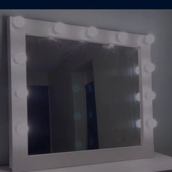 Vanity Mirror 