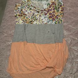 Nwt Womens Floral Striped Small Shirt 