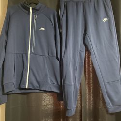 Nike Track Suit 