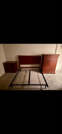 Bedroom set