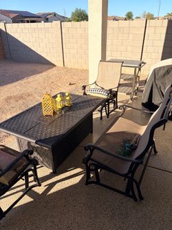 Outdoor Patio Fire Pit Table with Chairs