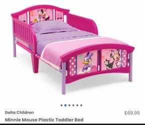 Minnie Mouse Plastic Toddler Bed/ Bed/ Furniture/ toddler/ kids/ toys/ Minnie Mouse/ Disney/ New