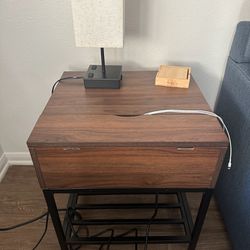 Loring Side Table
