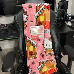 Hello Kitty Blankets Pink 50inx70in (READ DESCRIPTION)