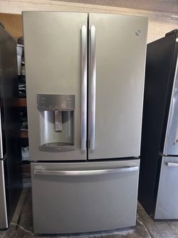 Fridges for sale are Plugged in free Deliver