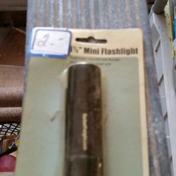 L.e.d flashlight new