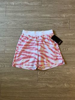 Lululemon Ventilated Tennis Shorts Small