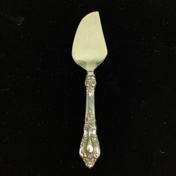Lunt Eloquence Sterling Silver Handle Cheese Server 7" Signed