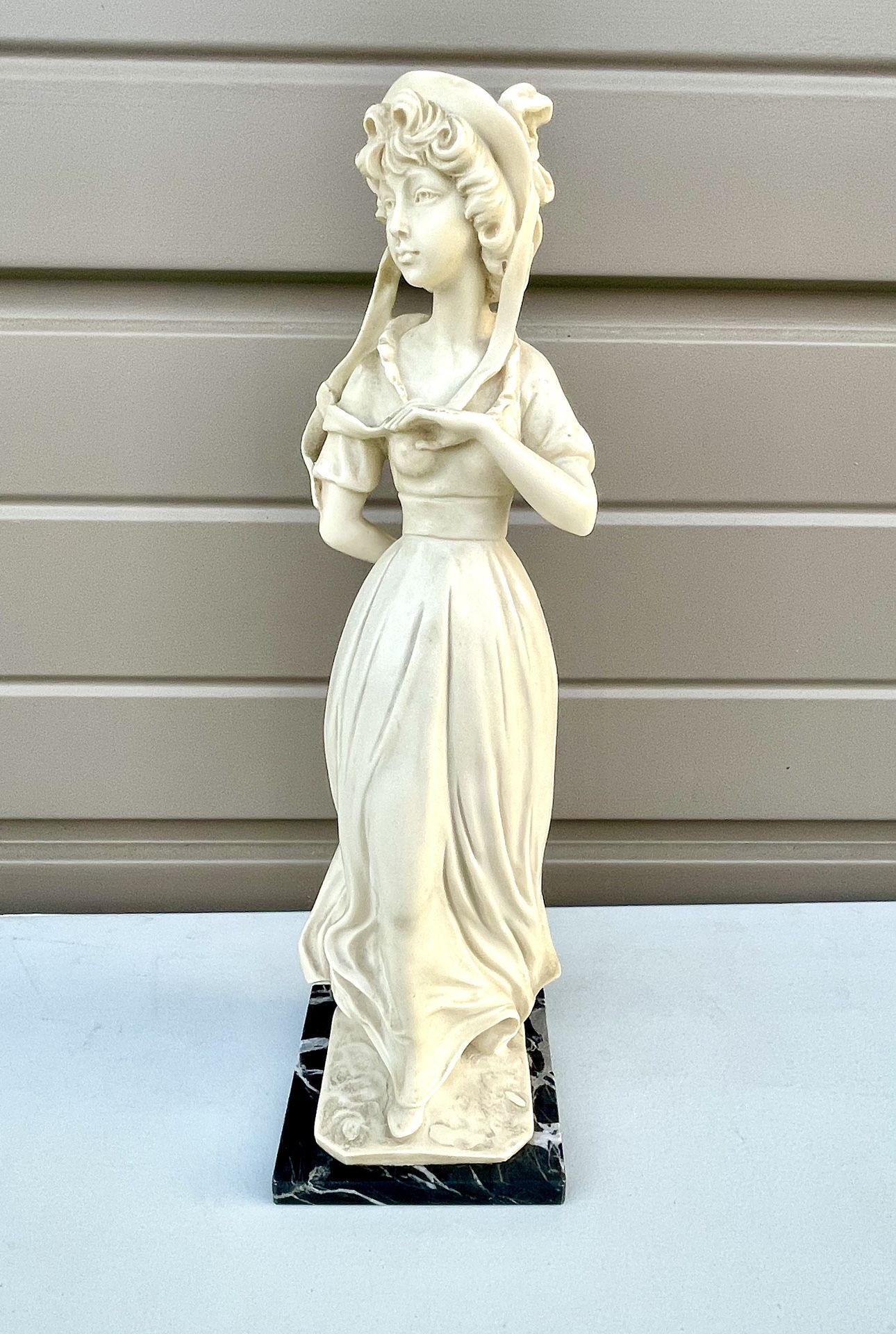Vintage A Santini Italian Lady In Bonnet Alabaster Statue Figurine