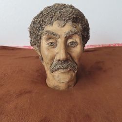 Michele Decouvreur sculpture