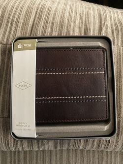 Fossil Wallet