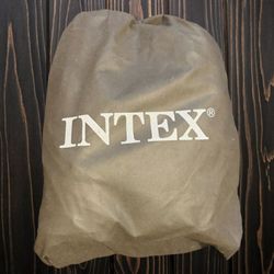 PreOwned
Queen Size 
INTEX Air Mattress 
With Built In Electric Pump 
And Storage Bag
$50