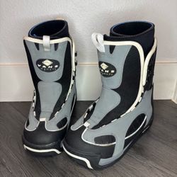 Vans Women’s Snow Boots Black Gray Snowboard Womens 8.5