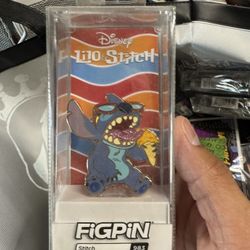 Figpin Disney Glitter Lilo & Stitch 983 SDCC 1/1000 Exclusive 