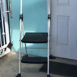 Like New Safet Latter!  Lght Weight, Easy To  Handle