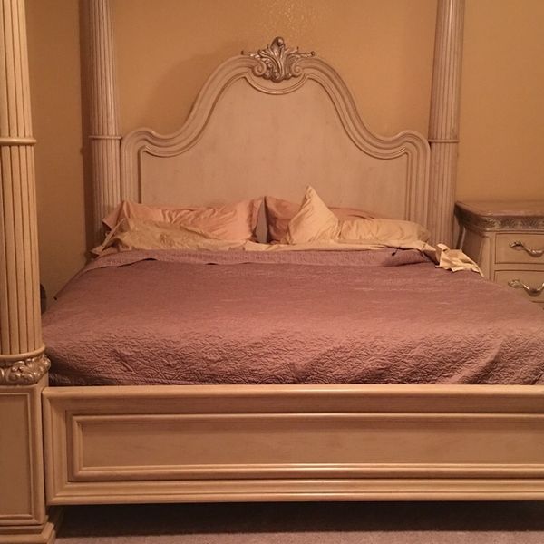 Henredon Visage King Bed For In Cocoa Fl Offerup Henredon Visage King Bed