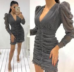 Women dress