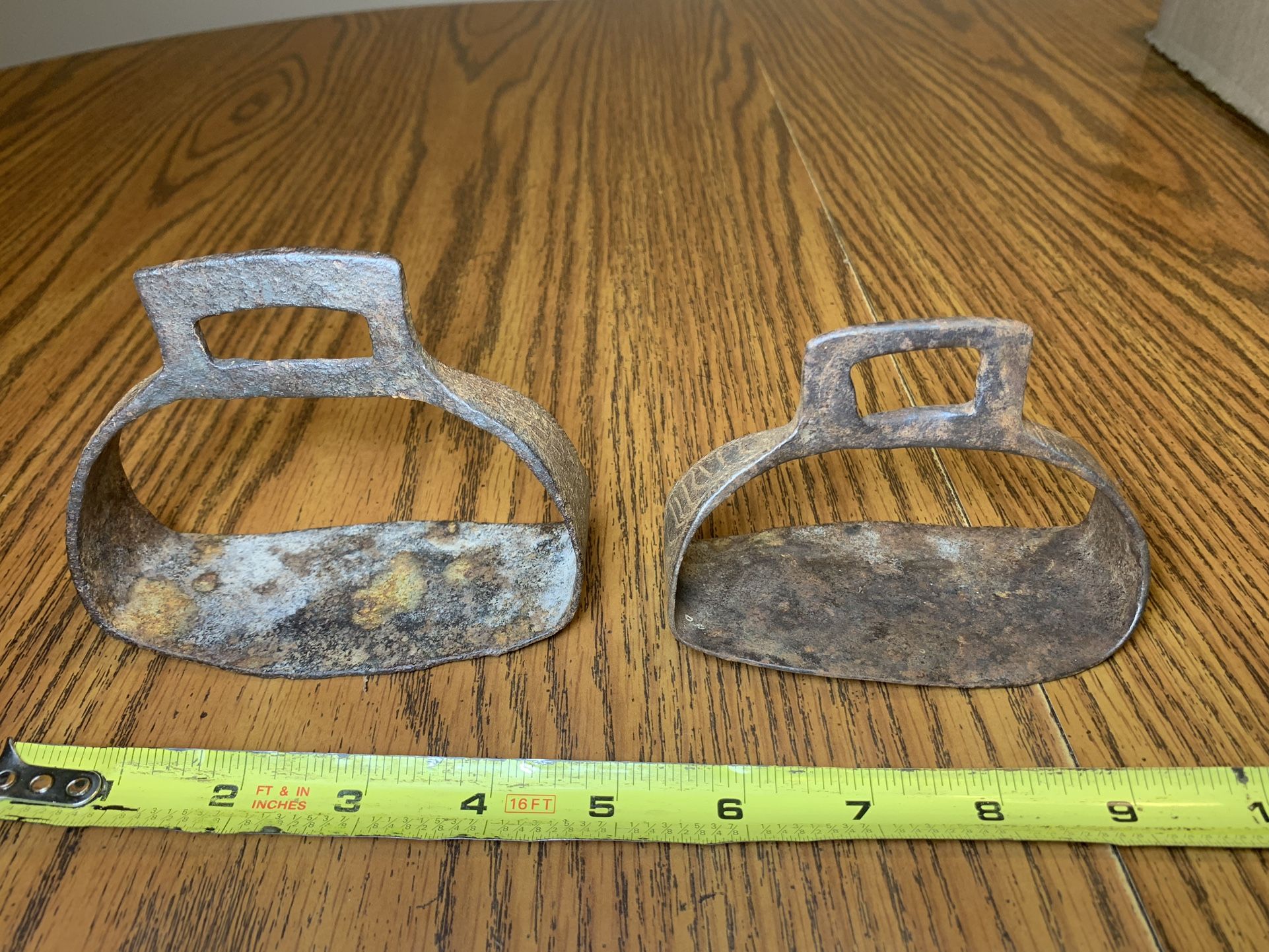 2 Vintage Iron Hand Forged Ornate Carved Horse Stirrup Pedal Antique Foot Rest