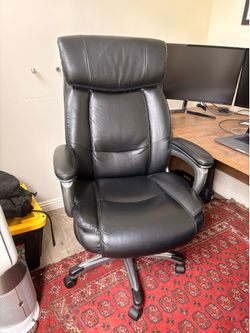 Leather desk chair - home office or office