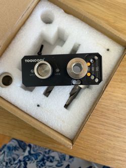 Toolcool, self centering Dowling jig