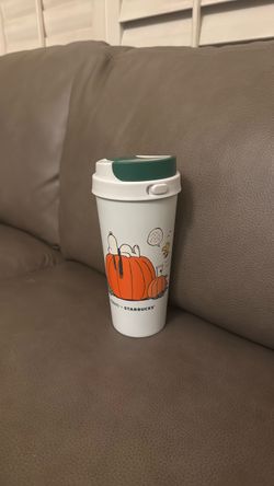 Starbucks snoopy tumbler