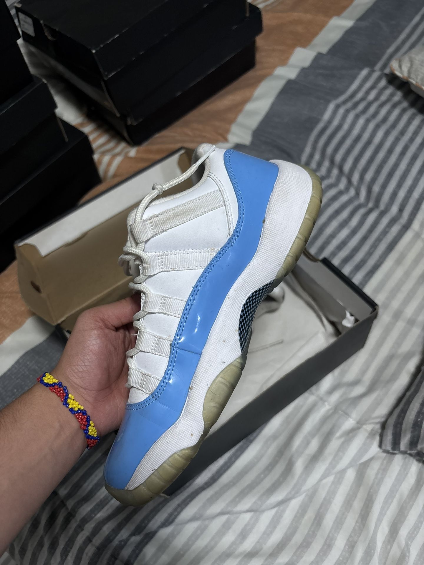 Air Jordan 11 Retro Low BG ‘University Blue’
