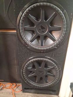 15" Kicker Subwoofer  Comp VR 52CVR152 in Box