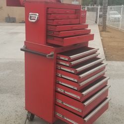 Cart Tool Box Used No Key Great Condition  26"  60" H  18 Drawer 
