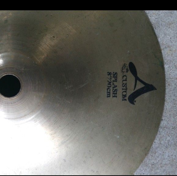 Cymbals Hi Hats 14 " Meinl 55,Aax 10" 60 ,Avedis 8" 60,10