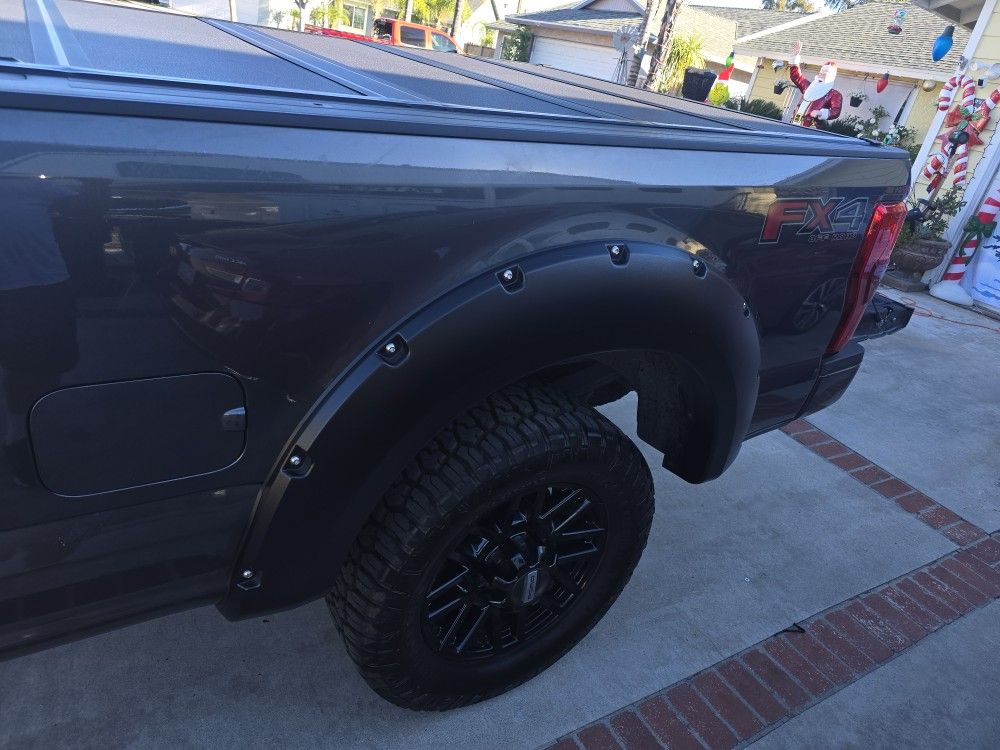 2017 To 2022 Ford F250 Bushwacker Fender Flares